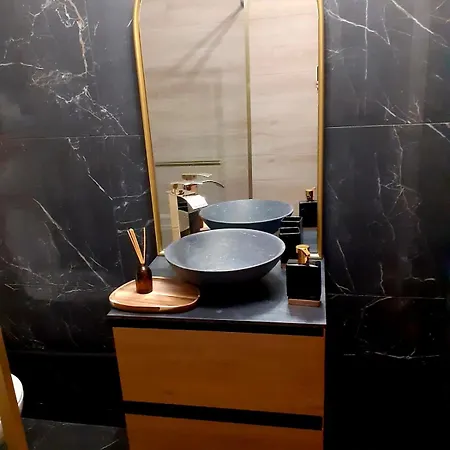 La Secrete * Bouquelon